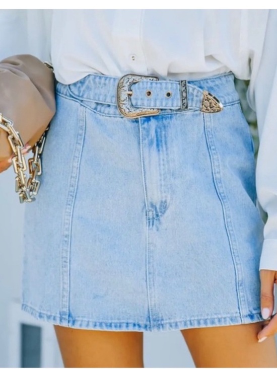 Le Lis Dresses & Skirts - VICI Buckle Up western Denim Mini Skirt with belt - Washed Denim, M